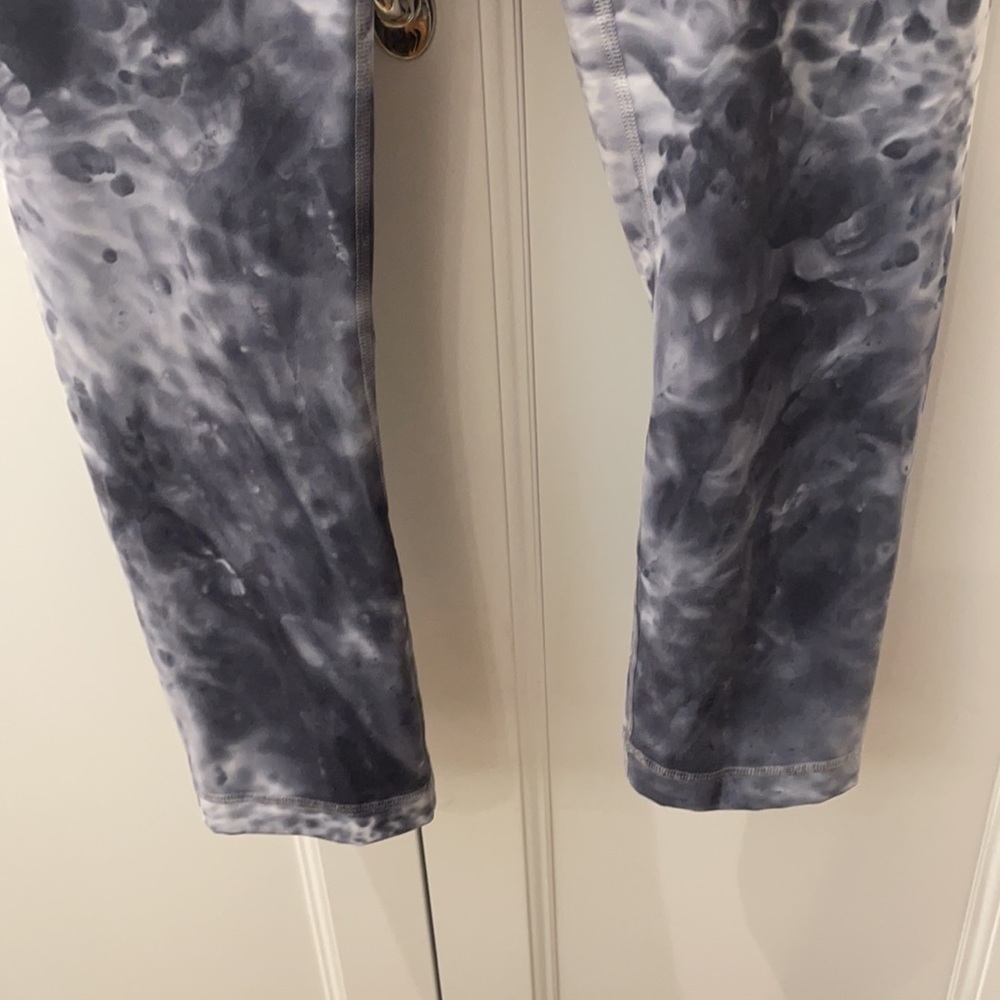 Lululemon Gray/Cream Wunder Under Legging-Lk New-6 - Picture 3 of 8